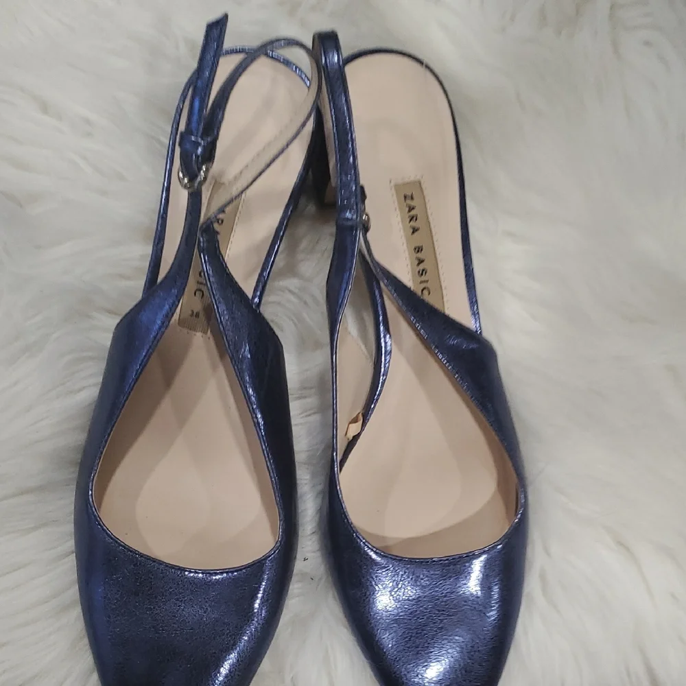 Zara Women's Shiny Blue Slingback Heels - Picture 2 of 12